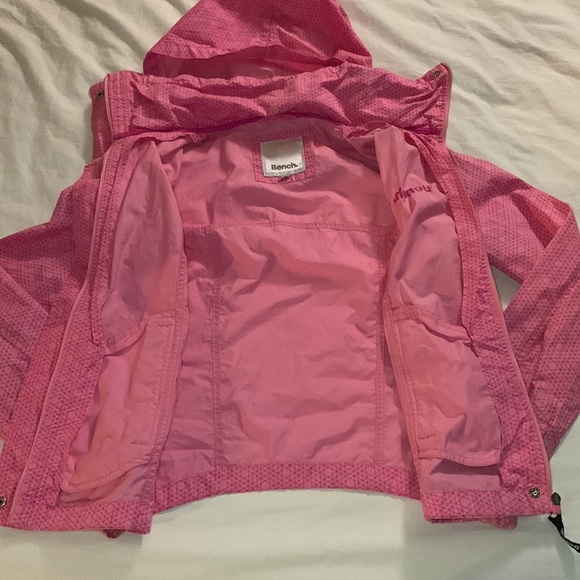 Spring Bench Jacket - Picture 3 of 5